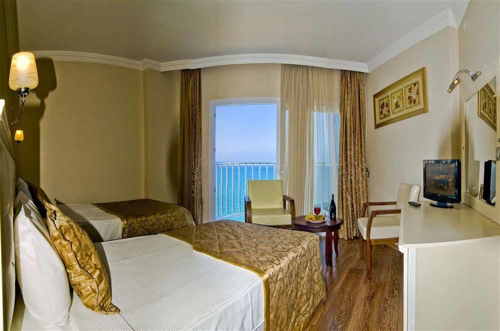 Erdemli Royal Sebaste Hotel מראה חיצוני תמונה